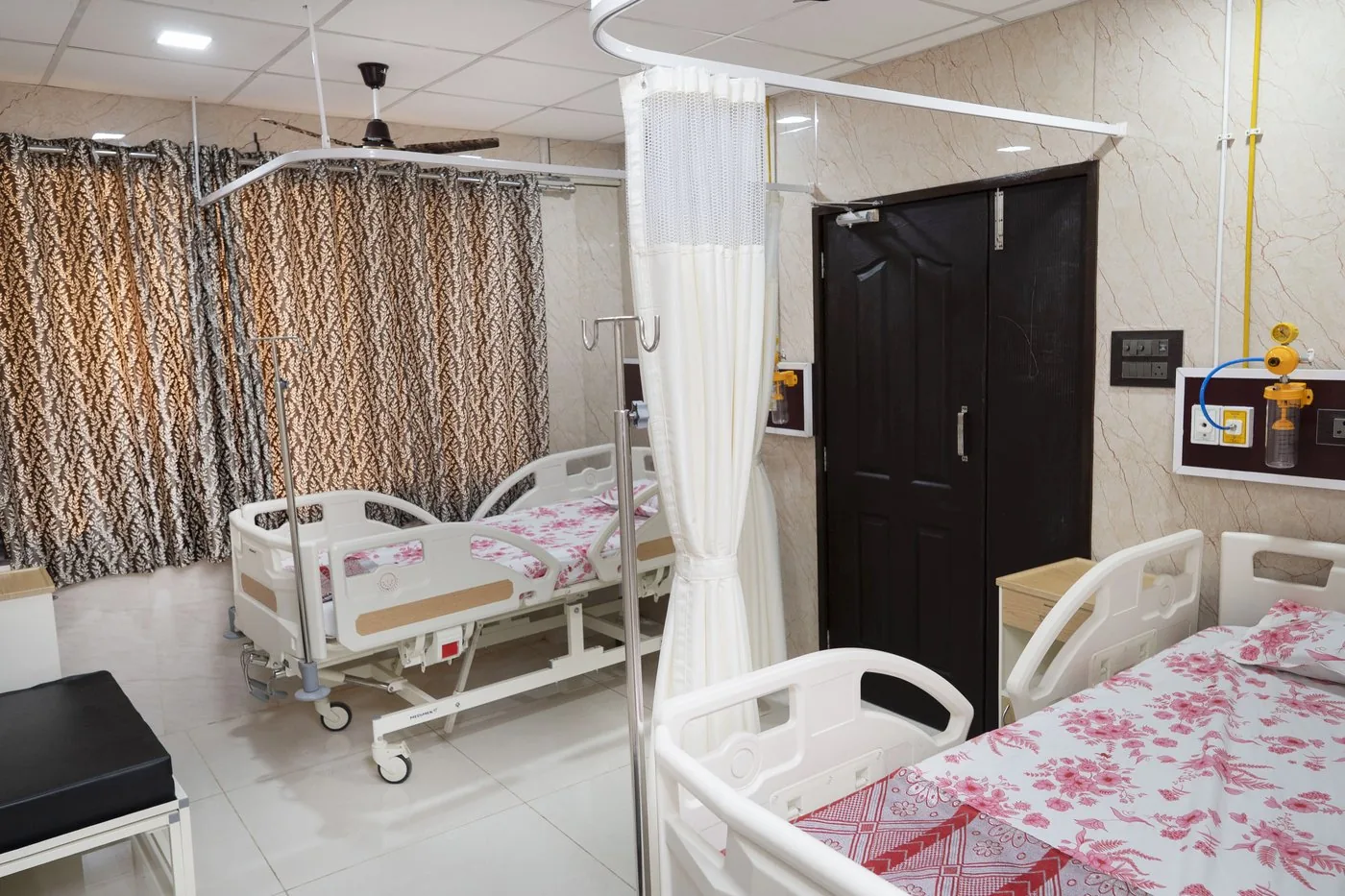 Private patient rooms at Meera Zen Hospital, Kalyan